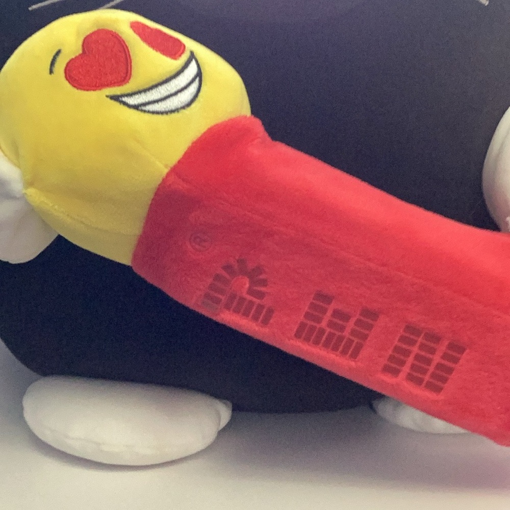 Shackles Luna BlackCat Plush with Pez 14” - Picture 2 of 5
